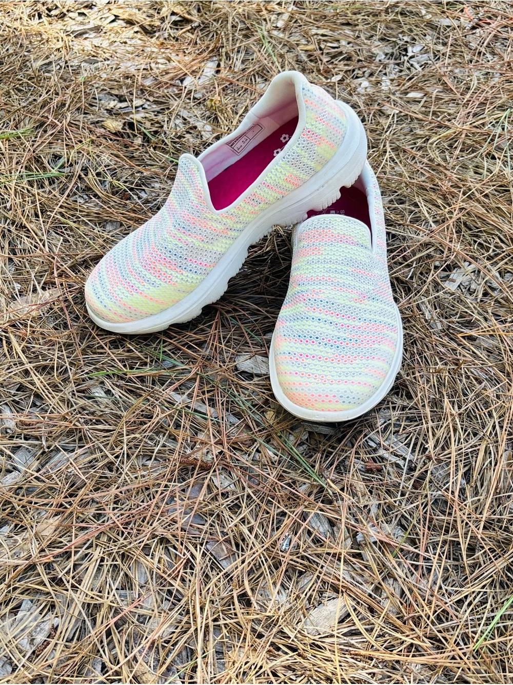 Skechers Women’s Go Walk Ultra Glad Slip On in white & multi size 8 - Picture 6 of 10